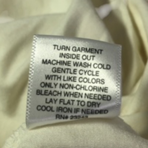 NWT New York & Co Stretch Faux Wrap Front Sleeveless Relaxed Fit Top Size L - Picture 9 of 9